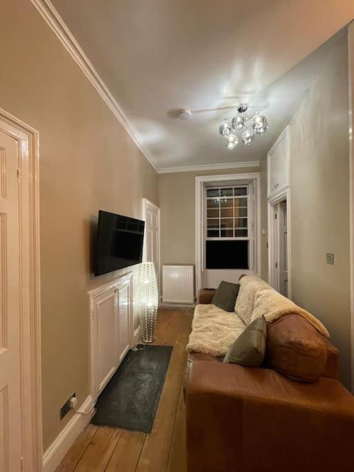 Ground Floor Apartment In Central Bath Exterior photo